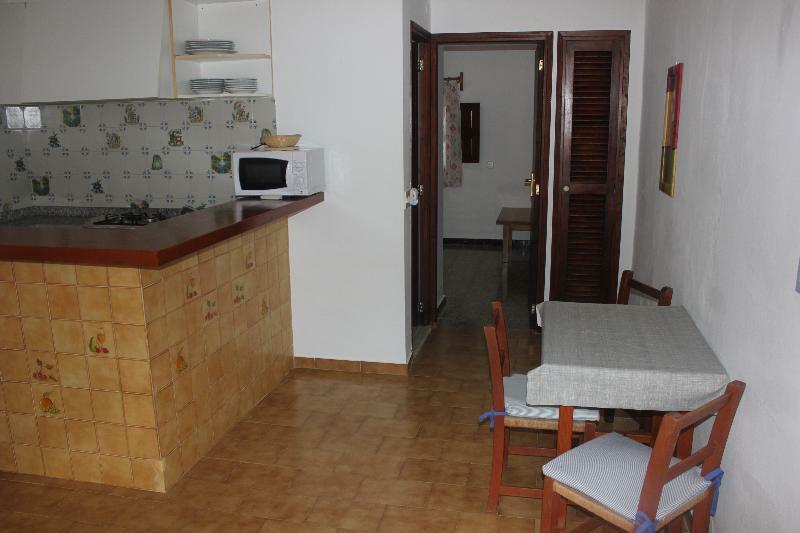 Apartamentos Pinomar Es Caló de Sant Agustí Esterno foto